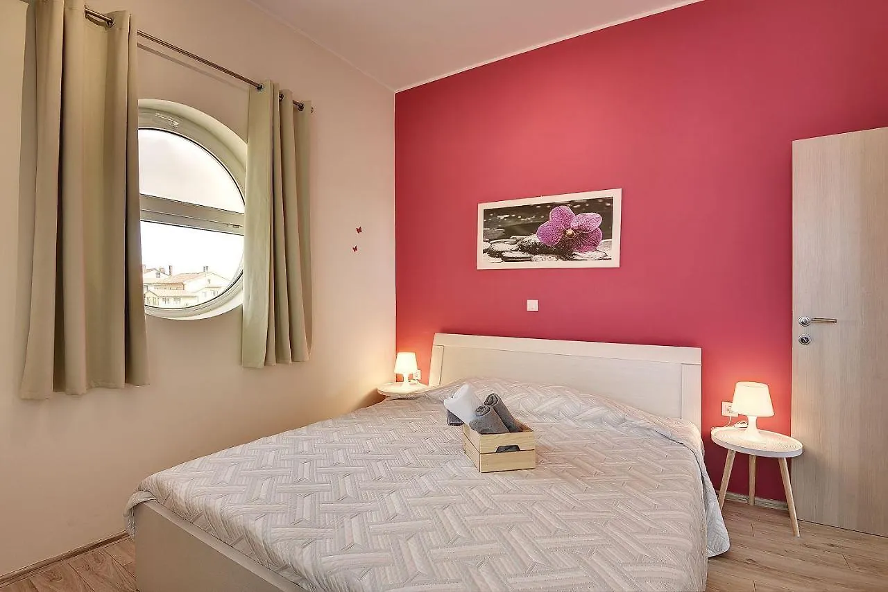 Modernes Appartement Mit Balkon, Bbq, Wlan, Klima Vodnjan Apartment